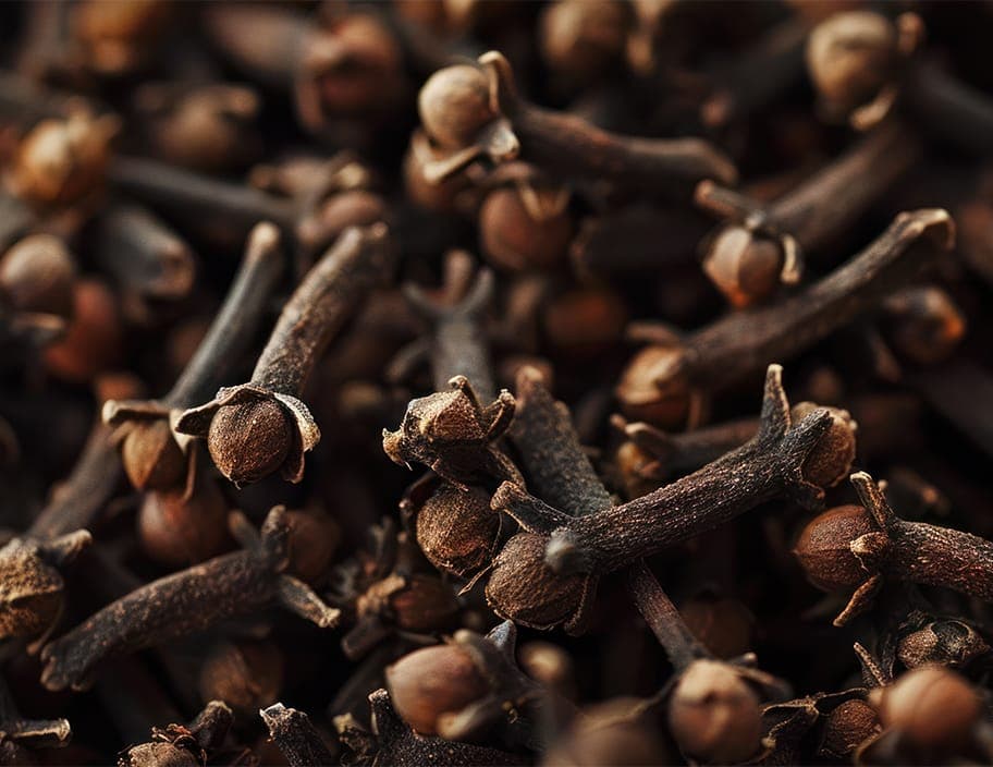 Myrcene(beta)Körperliche Entlastung, lindert Unruhe, schlaffördernd/entspannend.