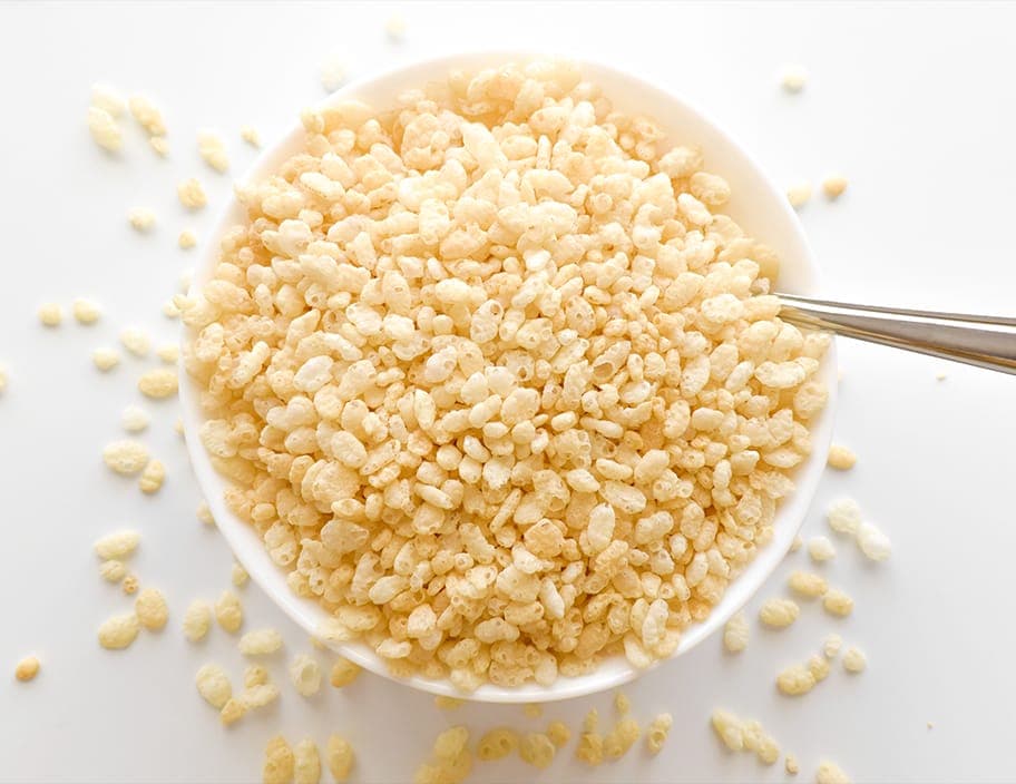 Knuspriges Reis-CerealLeichtes, knuspriges Reis-Cereal bildet die perfekte Grundlage für nostalgische Leckereien, die genauso schmecken wie nach der Schule.